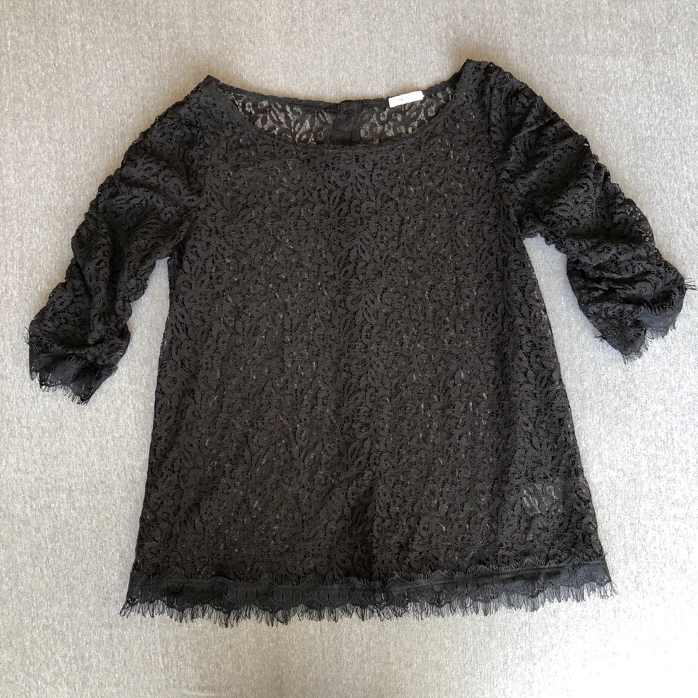 Lace blouse - Picture 2 of 4